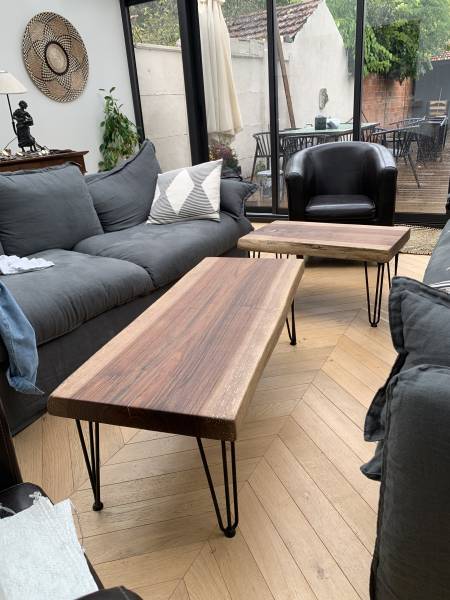 table basse en bois de style industriel 